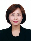 이근애
